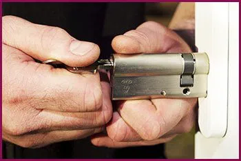 San Diego CA Locksmiths San Diego, CA 619-213-1980 San Diego CA Locksmiths San Diego, CA 619-213-1980 - 6-lock-locksmiths